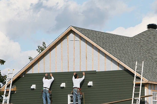 Professional Emergency Siding Repair technician working in Hanover, MD